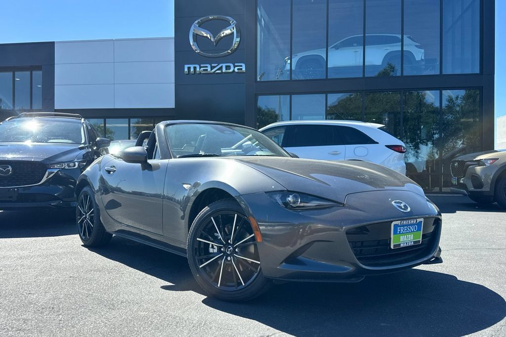 New 2026 MAZDA MX-5 Miata Grand Touring w/ Weather Package RWD image 2