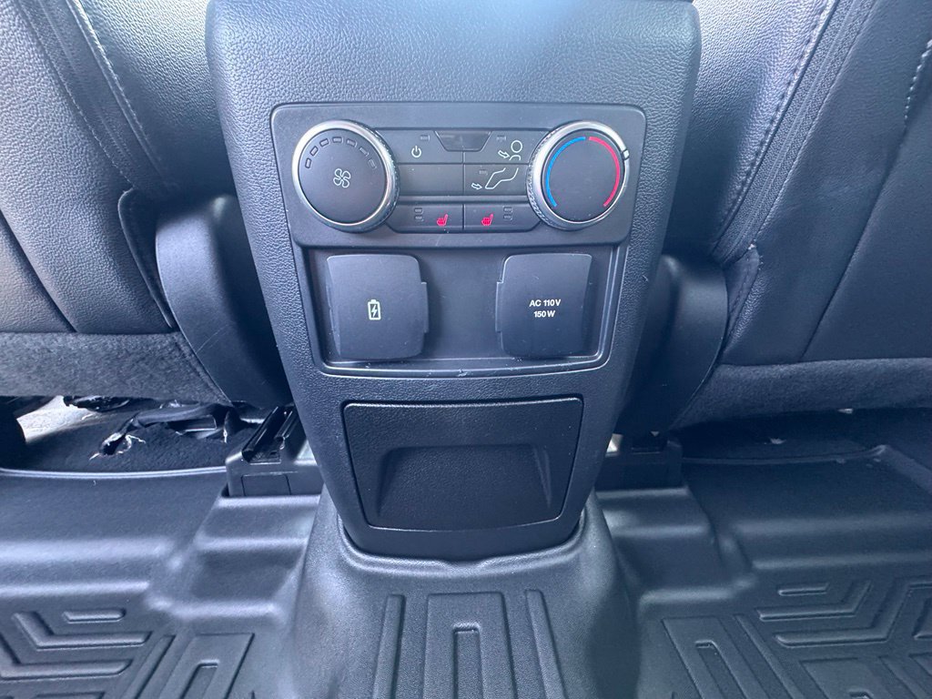 Used 2022 Ford Explorer Limited w/ Equipment Group 301A AWD/4WD image 21