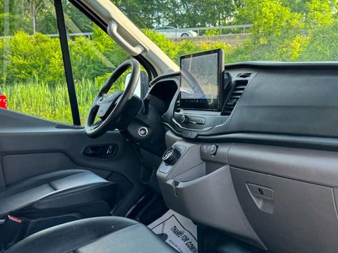 Used 2022 Ford E-Transit Medium Roof w/ Load Area Protection Package RWD image 12
