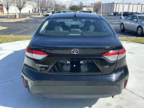 Certified 2024 Toyota Corolla LE image 9
