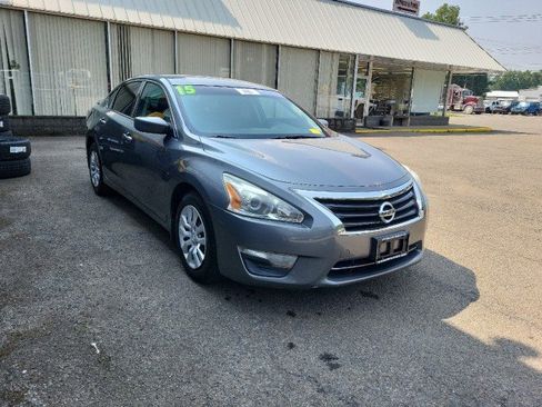 Used 2015 Nissan Altima 2.5 S image 5