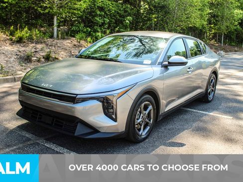 Used 2025 Kia K4 FWD image 2