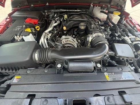 Certified 2025 Jeep Gladiator Sport image 32