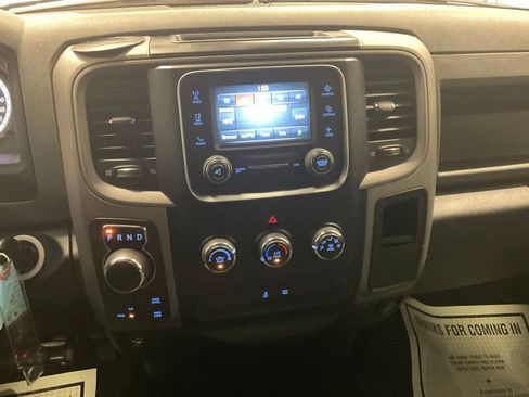 Used 2015 RAM 1500 Express AWD/4WD image 21