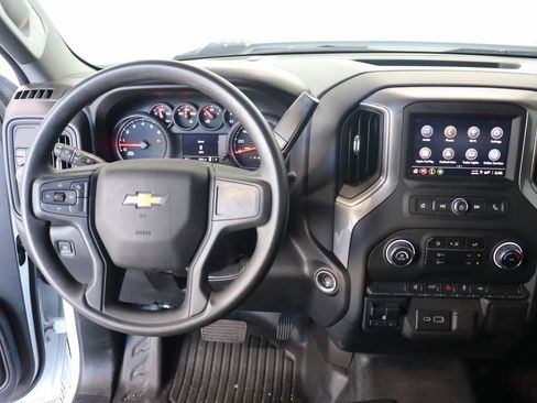 Used 2025 Chevrolet Silverado 2500 W/T w/ WT Convenience Package RWD image 12