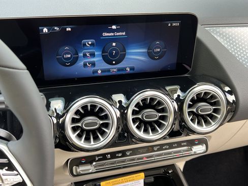 Certified 2026 Mercedes-Benz GLA 250 GLA 250 image 19