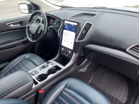 Certified 2022 Ford Edge SEL w/ Sport Appearance Package image 36