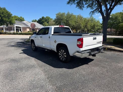 Used 2018 Toyota Tundra SR5 w/ SR5 Upgrade Package image 10