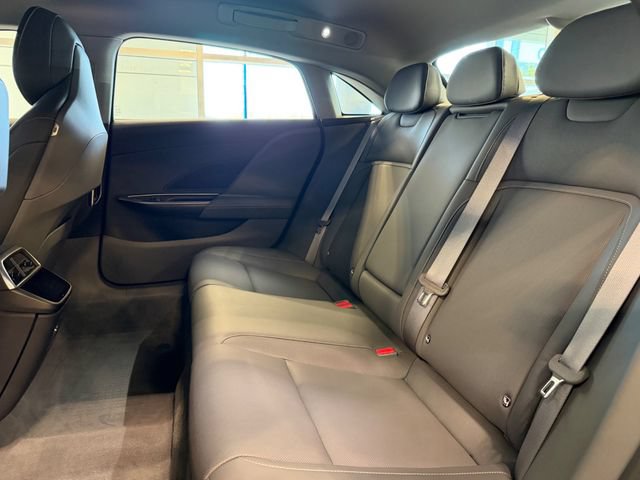Used 2025 Lucid Air Touring AWD/4WD image 21