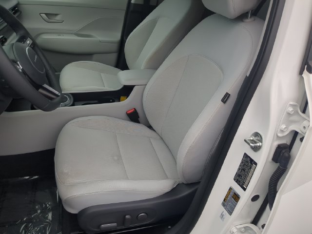 Used 2024 Hyundai Kona SEL FWD image 21