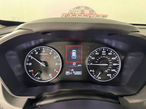 Used 2024 Subaru Crosstrek 2.0i Premium AWD/4WD image 14