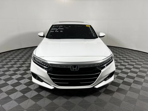 Used 2022 Honda Accord EX-L image 2