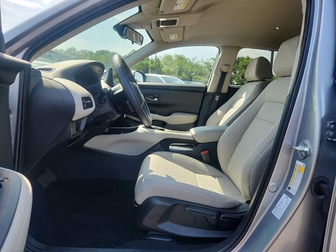 Certified 2026 Honda HR-V LX image 13