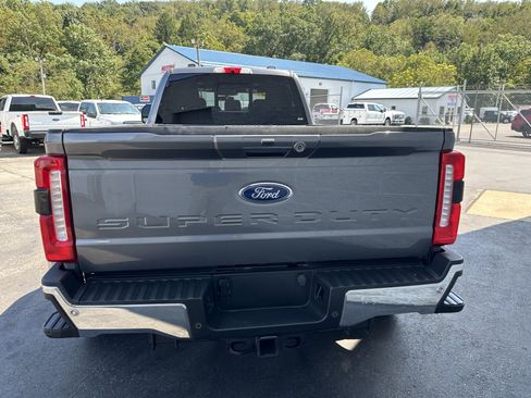 Used 2024 Ford F450 Lariat w/ Lariat Ultimate Package AWD/4WD image 6