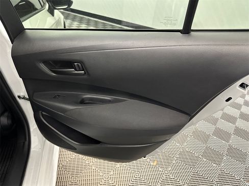 Used 2023 Toyota Corolla LE image 16