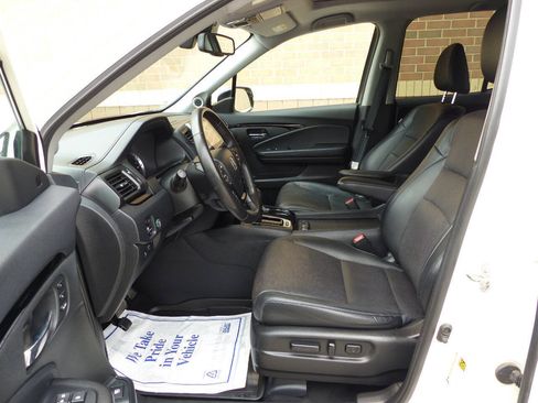Used 2018 Honda Ridgeline RTL-E image 23