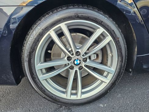 Used 2019 BMW 750i xDrive w/ Executive Package image 41