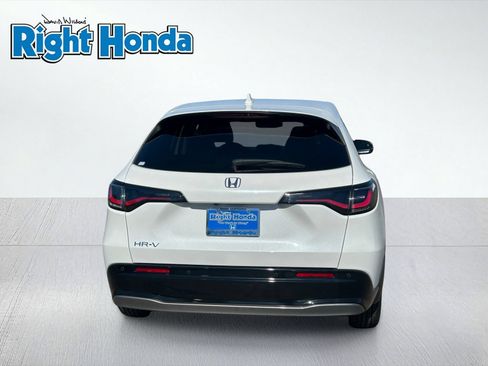 Certified 2026 Honda HR-V EX-L image 11