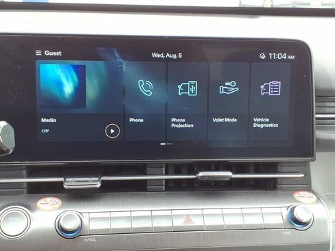 Used 2024 Hyundai Kona SEL AWD/4WD image 19