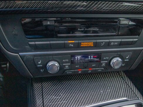 Used 2017 Audi RS 7 Performance w/ Driver Assistance Package image 17