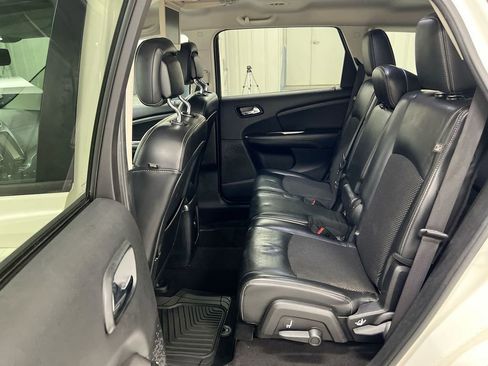Used 2014 Dodge Journey Crossroad w/ Flexible Seating Group AWD/4WD image 23
