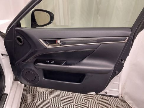 Used 2016 Lexus GS 200t w/ Premium Package image 30