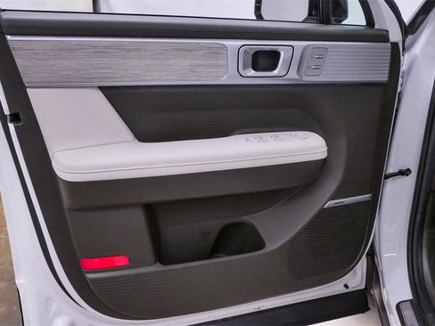 Used 2025 Hyundai Santa Fe Calligraphy image 34