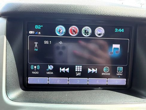 Used 2019 GMC Yukon XL SLT AWD/4WD image 26