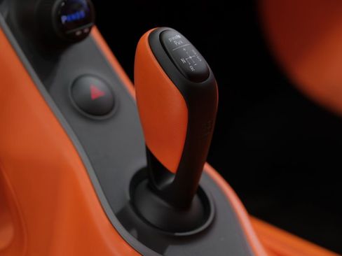 Used 2022 Bugatti Chiron Pur Sport image 65