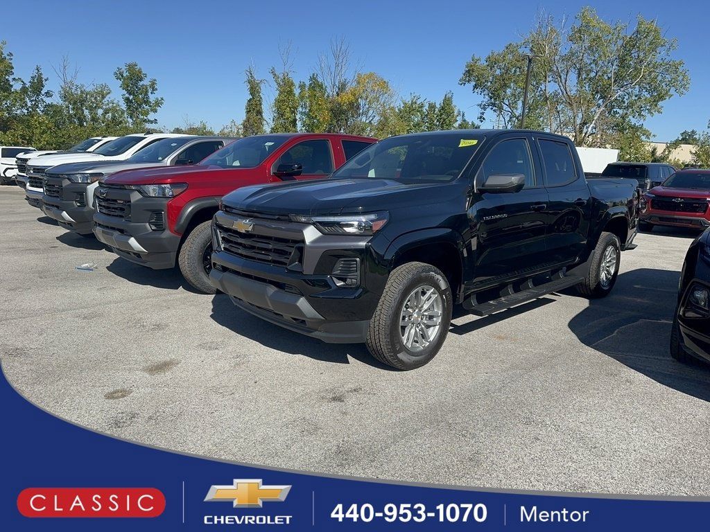 New 2026 Chevrolet Colorado LT w/ LT Convenience Package AWD/4WD image 1