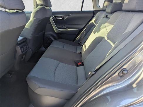 Used 2025 Toyota RAV4 XLE w/ Convenience Package image 17