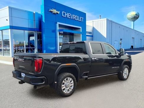 Used 2021 GMC Sierra 2500 Denali w/ Denali Ultimate Package AWD/4WD image 3
