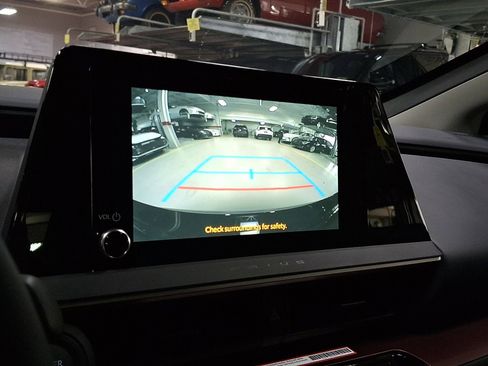 New 2026 Toyota Prius SE image 12