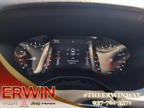 Certified 2024 Jeep Compass Limited image 26