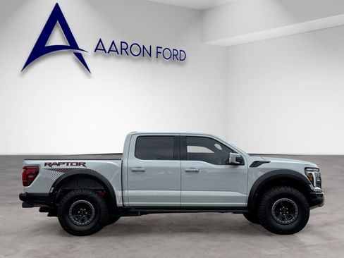 Used 2024 Ford F150 Raptor AWD/4WD image 7