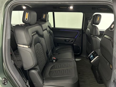 Used 2024 Rivian R1S Adventure Quad AWD/4WD image 23