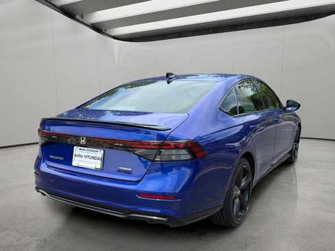Used 2023 Honda Accord Sport image 5