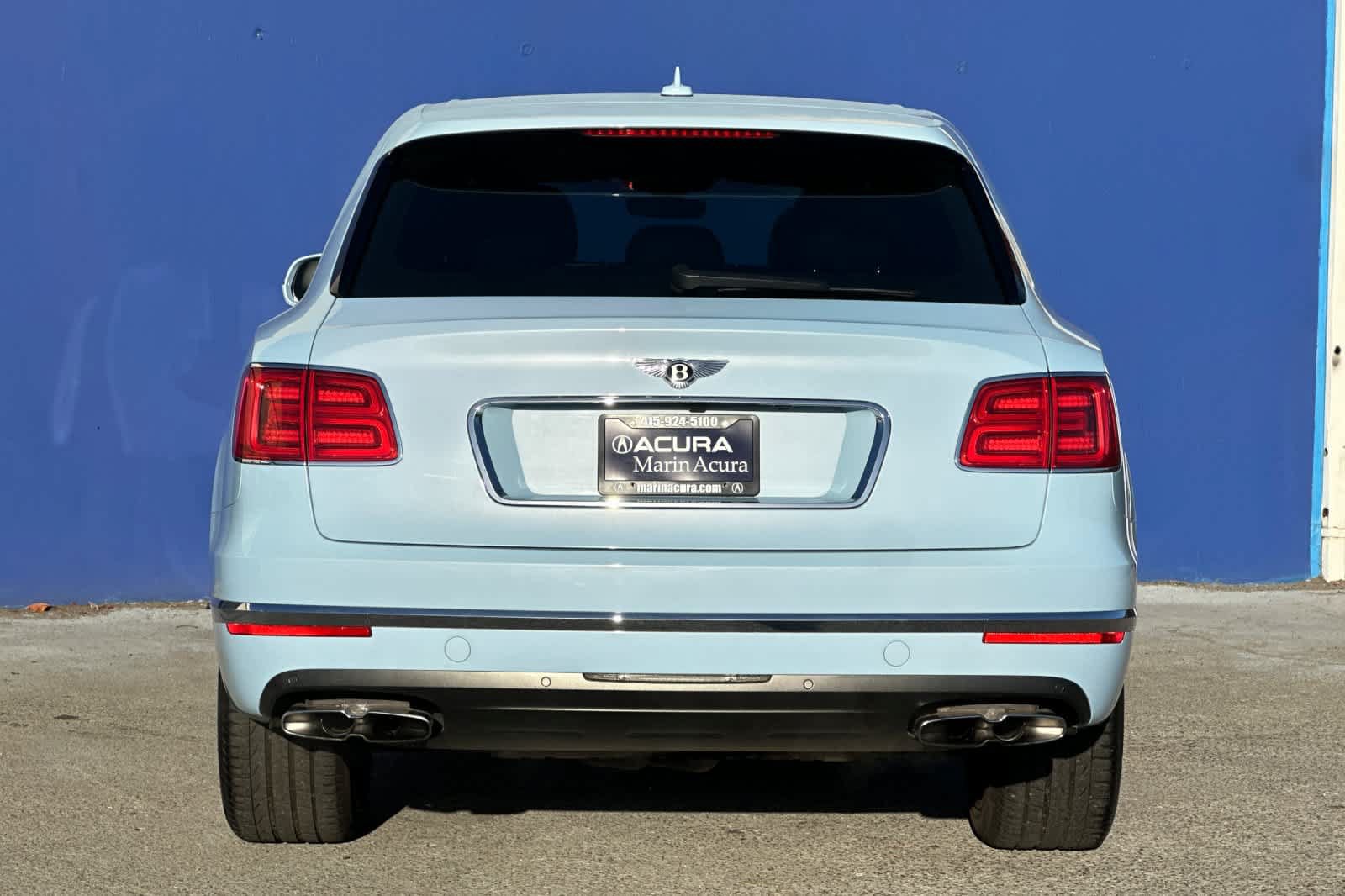 Used 2019 Bentley Bentayga AWD/4WD image 4