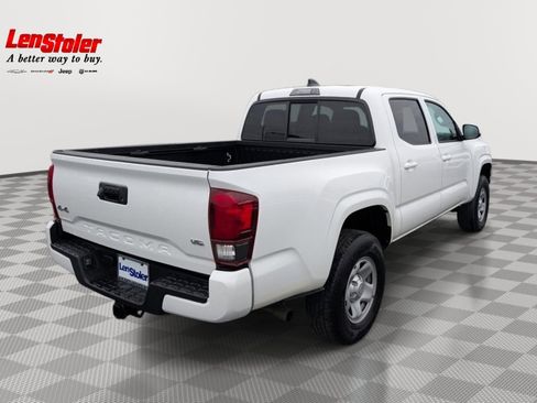 Used 2023 Toyota Tacoma SR AWD/4WD image 5