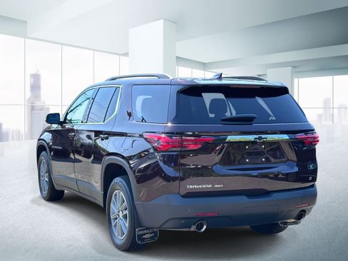 Used 2023 Chevrolet Traverse LT AWD/4WD image 3