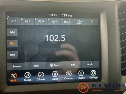 Used 2022 Jeep Cherokee Latitude AWD/4WD image 18