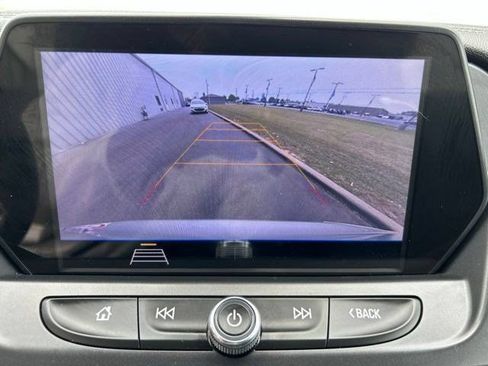 Used 2020 Chevrolet Blazer LT FWD image 28