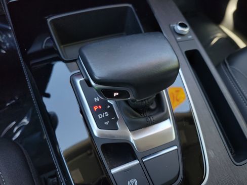 Used 2021 Audi Q5 Premium Plus w/ Premium Plus Package image 25