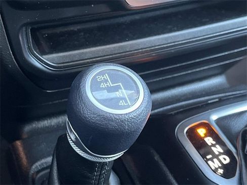 Used 2022 Jeep Wrangler Willys image 25