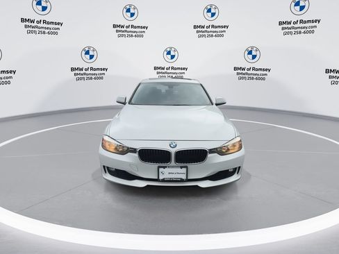 Used 2014 BMW 328i xDrive Sedan AWD/4WD image 3