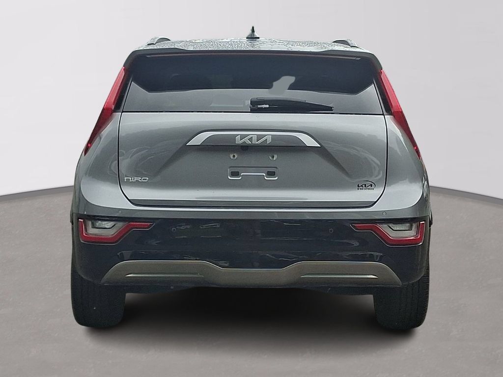 Used 2023 Kia Niro Wave w/ Wave Preserve Package FWD image 5