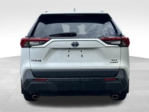 Used 2024 Toyota RAV4 XLE Premium w/ Weather Package AWD/4WD image 4