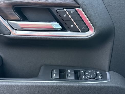 New 2026 GMC Sierra 1500 SLT AWD/4WD image 19