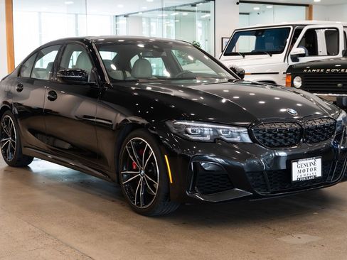 Used 2022 BMW M340i xDrive w/ Premium Package AWD/4WD image 3