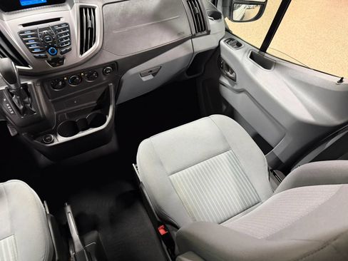 Used 2019 Ford Transit 150 XLT RWD image 46